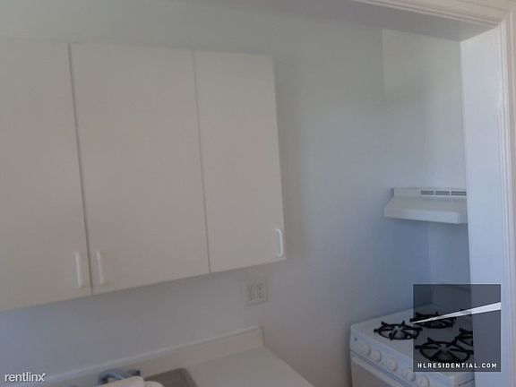 4th image of 4535 44th St APT 6L