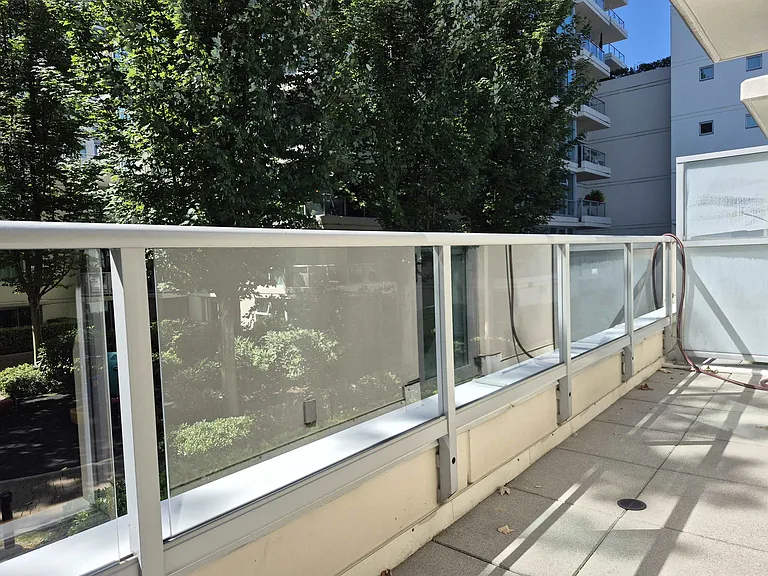 150 Prior St — Photo 24