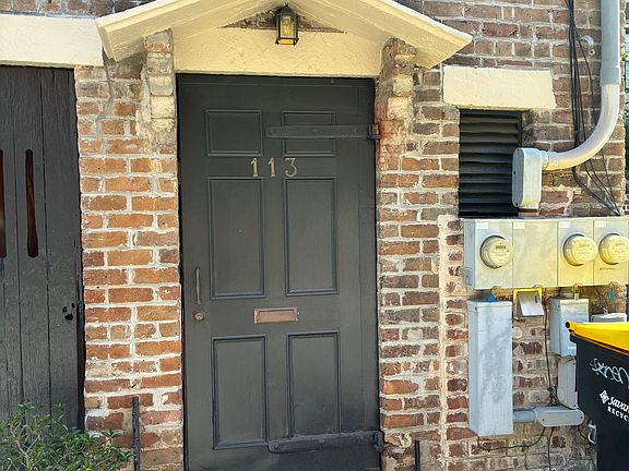 2nd image of 113 E Jones St