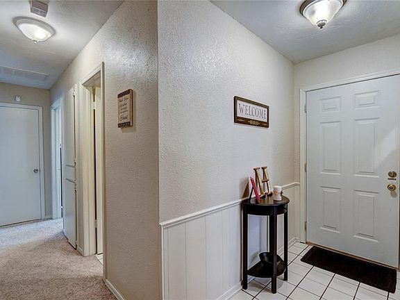 4th image of 1105 Cottonwood Dr