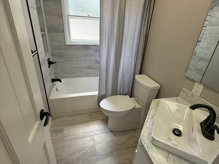 Main floor bathroom