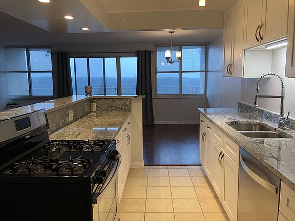 3rd image of 12900 Lake Ave APT 1214