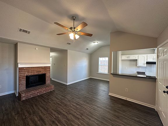 5th image of 5529 Emerald Hills Dr