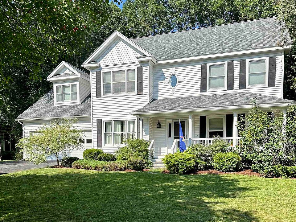 1st image of 54 Muirfield Road