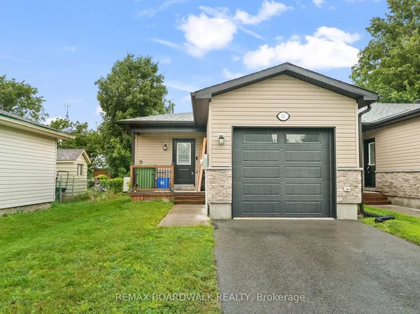 32 David St #A, Edwardsburgh/cardinal, ON K0E 1X0