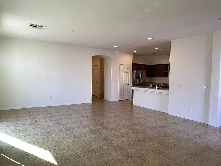 10965 Mount Pendleton St — Photo 6