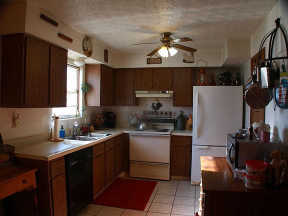 3rd image of 3771-3773 Heatherglen Dr