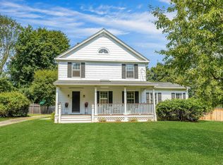 15 W Parish Rd, Westport, CT 06880