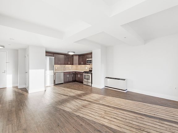 5th image of 354 E 91st St APT 908