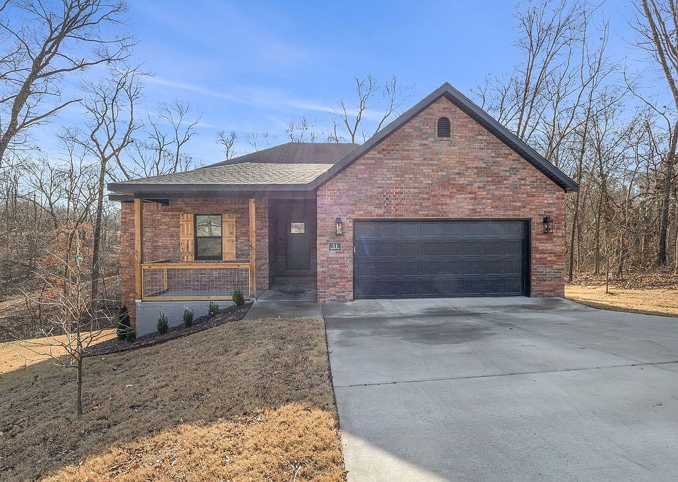 1st image of 51 Blairgowrie Dr
