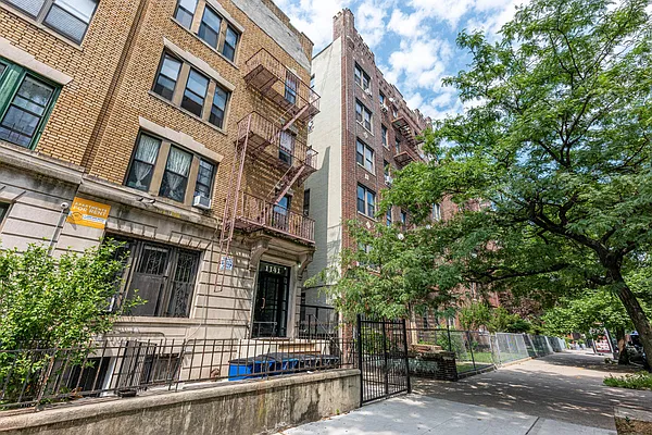 Rented by Brooklyn Group | media 19