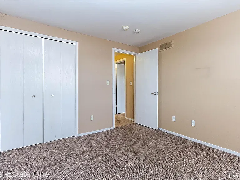 1891 Vine Way Dr #33 — Photo 19