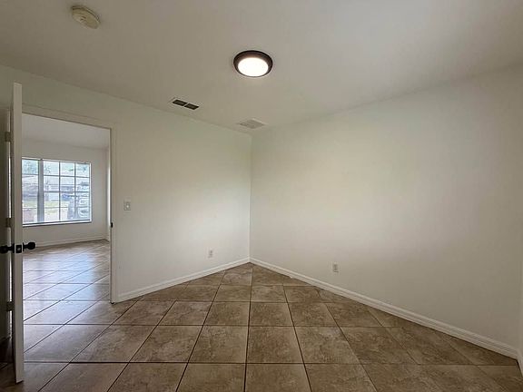 2nd image of 4647 28th St SW