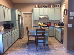 19535 W Rexham Ct, Hilmar, CA 95324