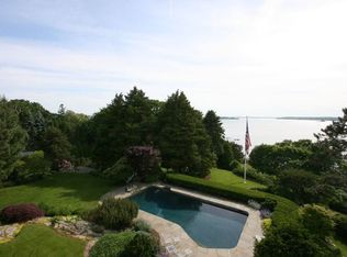 14 Smiths Point Rd, Manchester, MA 01944