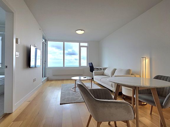 4th image of 9393 Tower Rd #1505