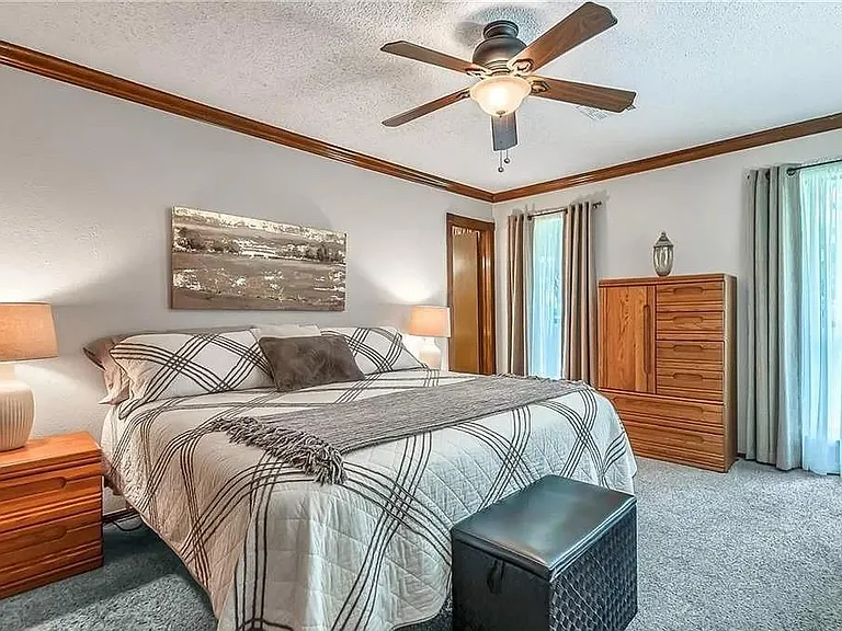 2613 Redwood Ln — Photo 18