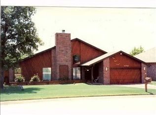 2704 Shady Tree Ln, Edmond, OK 73013