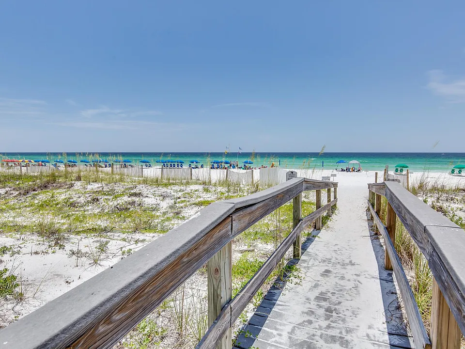725 Gulf Shore Dr #901B