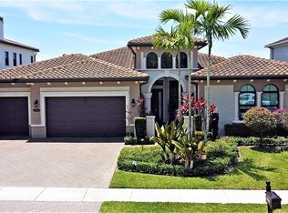 17583 Cadena Dr, Boca Raton, FL 33496