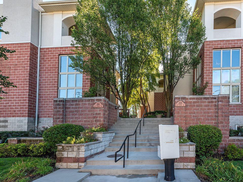 210 Des Plaines Ave UNIT E, Forest Park, IL 60130 Zillow