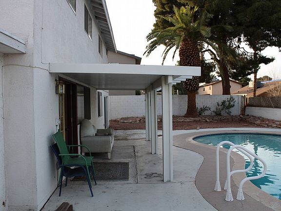 3rd image of 2472 Golden Arrow Dr