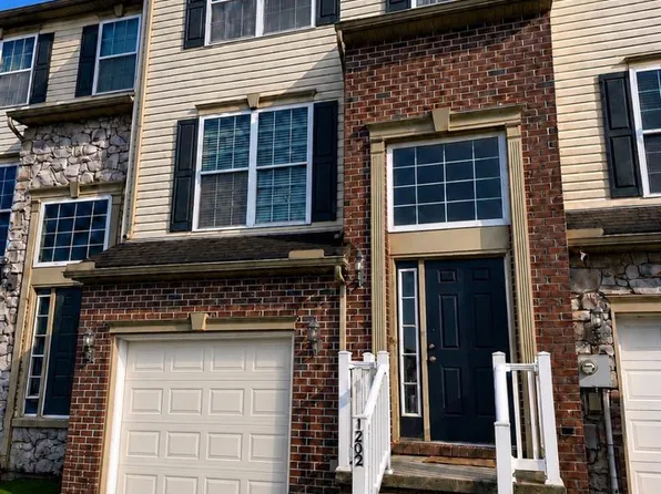 1202 Knob Run, York, PA 17408