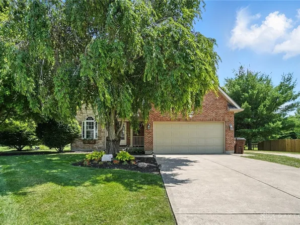 7943 Edgewater Dr, Middletown, OH 45042