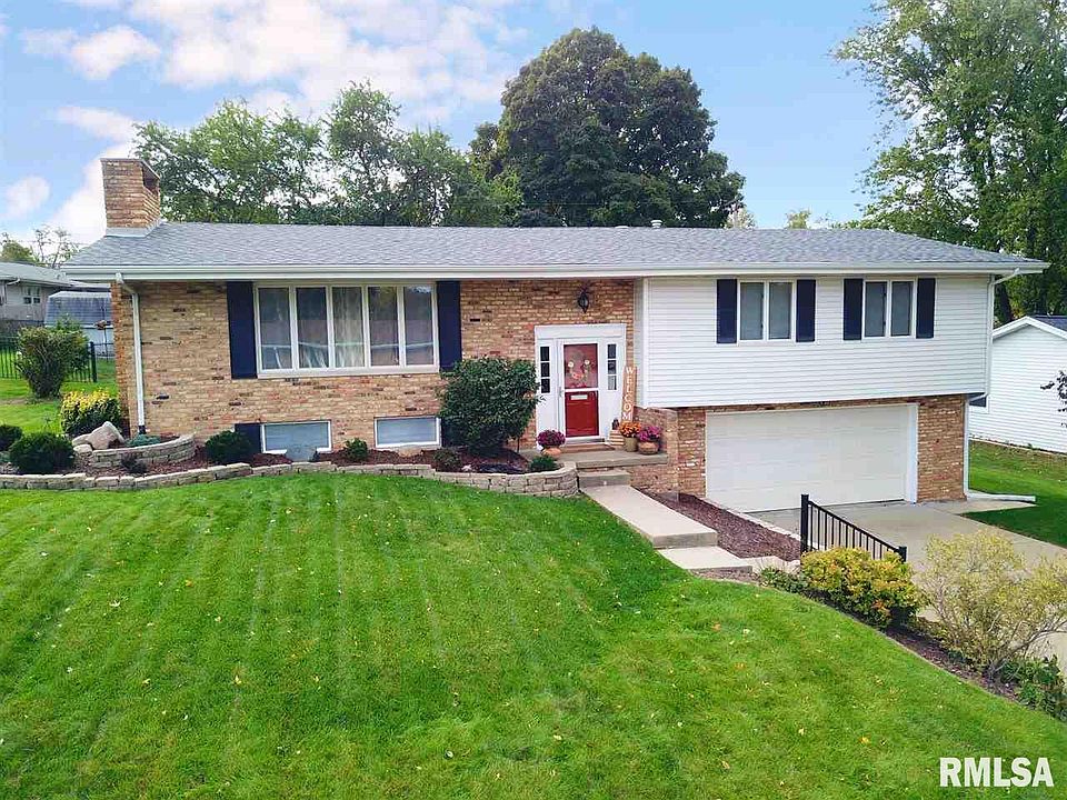 1st image of 2730 W Pine Hill Ln