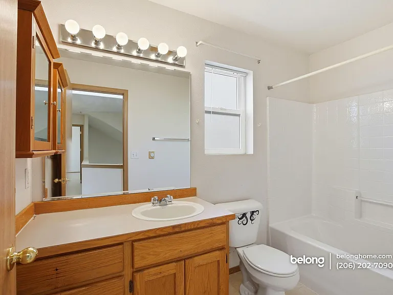 4814 72nd Dr NE — Photo 5
