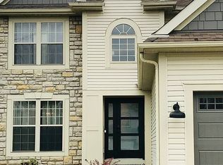 354 Shawnee Loop S, Pataskala, OH 43062