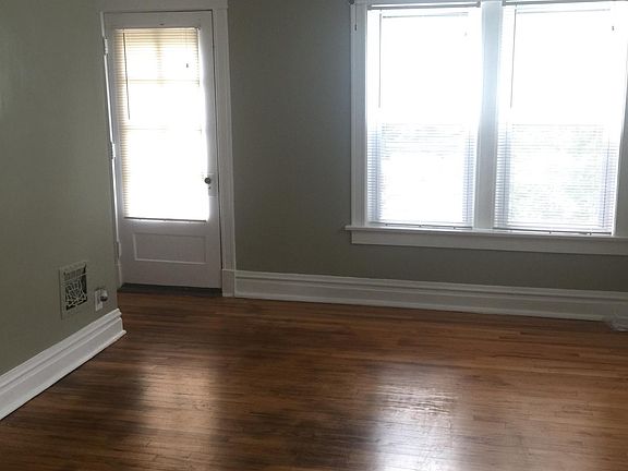 2nd image of 1919 Maury Ave