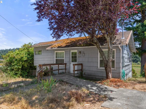 63171 Fruitdale Rd, Coos Bay, OR 97420