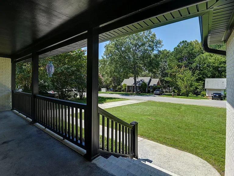 119 Wychwood Rd — Photo 39