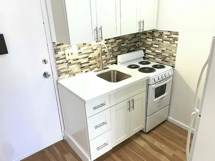 Studio, 1.0 bath, $1,525 — Photo 4