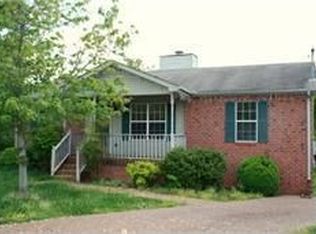 1125 Richard Lee Cir, Hermitage, TN 37076
