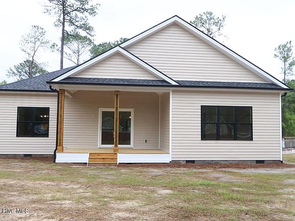 2nd image of 695 Stone Ridge Road SW
