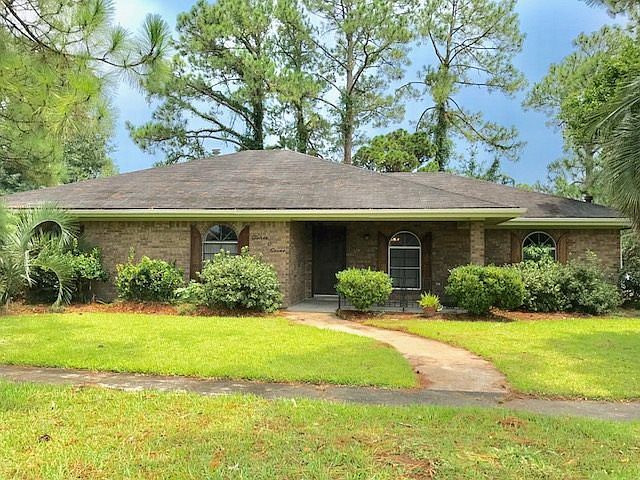 1st image of 307 Mary Hughes Dr