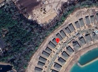 2042 Course Ln, Surf City, NC 28445