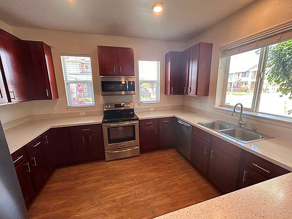 5th image of 550 Kamaaha Ave APT 506