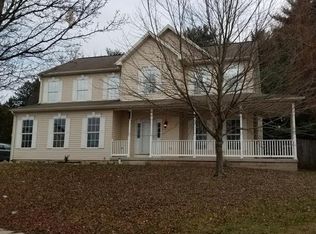 2285 Warwick Rd, York, PA 17408