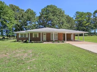 2677 Lee St, Rogersville, AL 35652