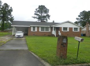 2005 Longview Dr E, Wilson, NC 27893
