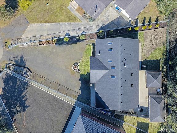 2nd image of 138 Davit Ct NW