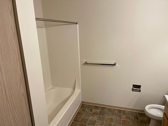 4th image of 7345 NE 175th St #309