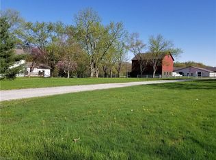 10489 Pekin Rd, Newbury, OH 44065