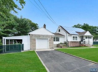 4 Riverdale Ave, Belleville, NJ 07109