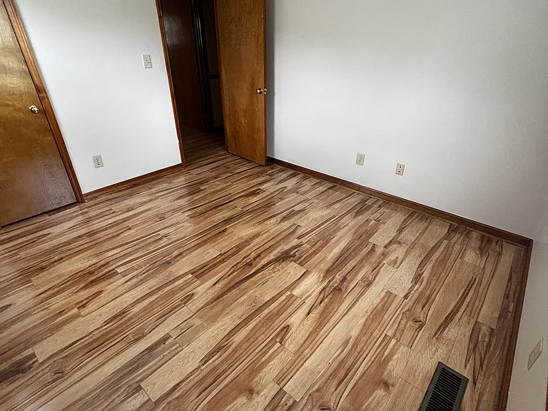 2519 Virginia Blvd NW — Photo 29