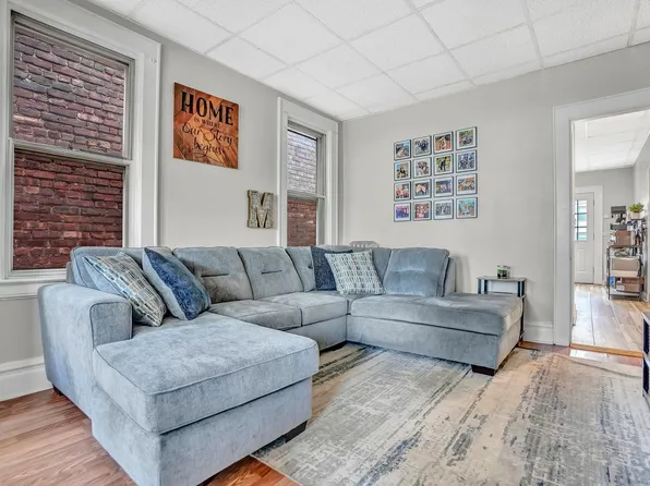 699 Elm St #1, Kearny, NJ 07032