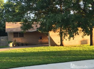 600 Main St, Roanoke, TX 76262